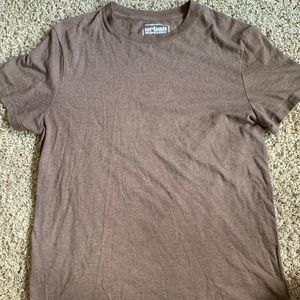 brown t-shirt